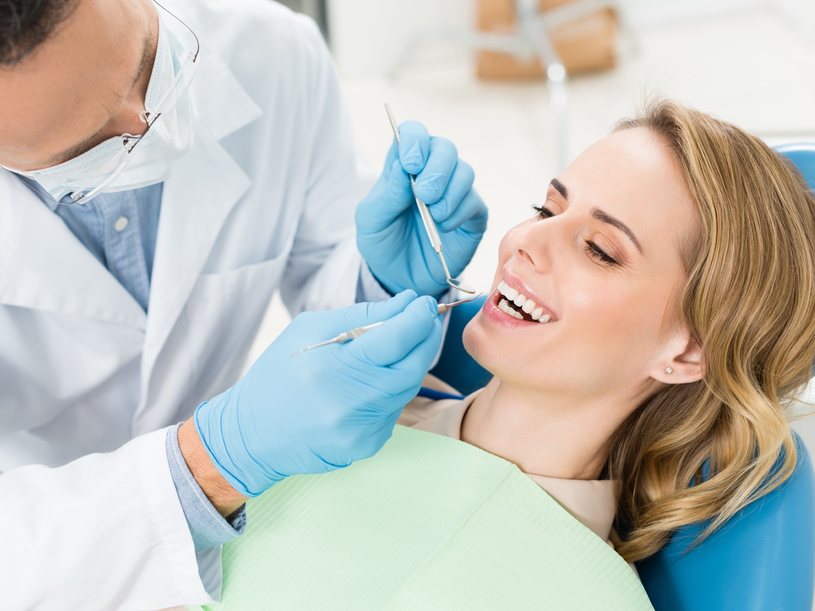 Which Cosmetic Dentistry Procedure is Right For You?